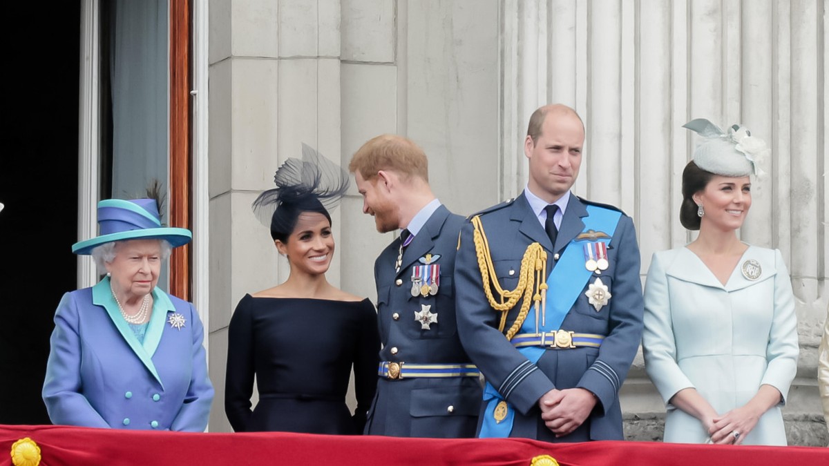 Ovo je dokaz da je kraljica mislila da je Hari izdajnik, a Megan loš izbor za porodicu