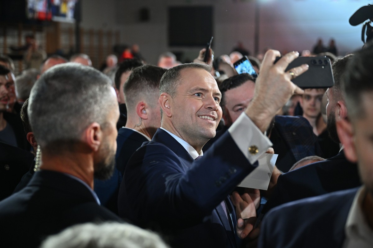 Obniżka cen energii dzieli ekspertów. "Strzał w dziesiątkę" czy "pobożne życzenia" [ANALIZA]