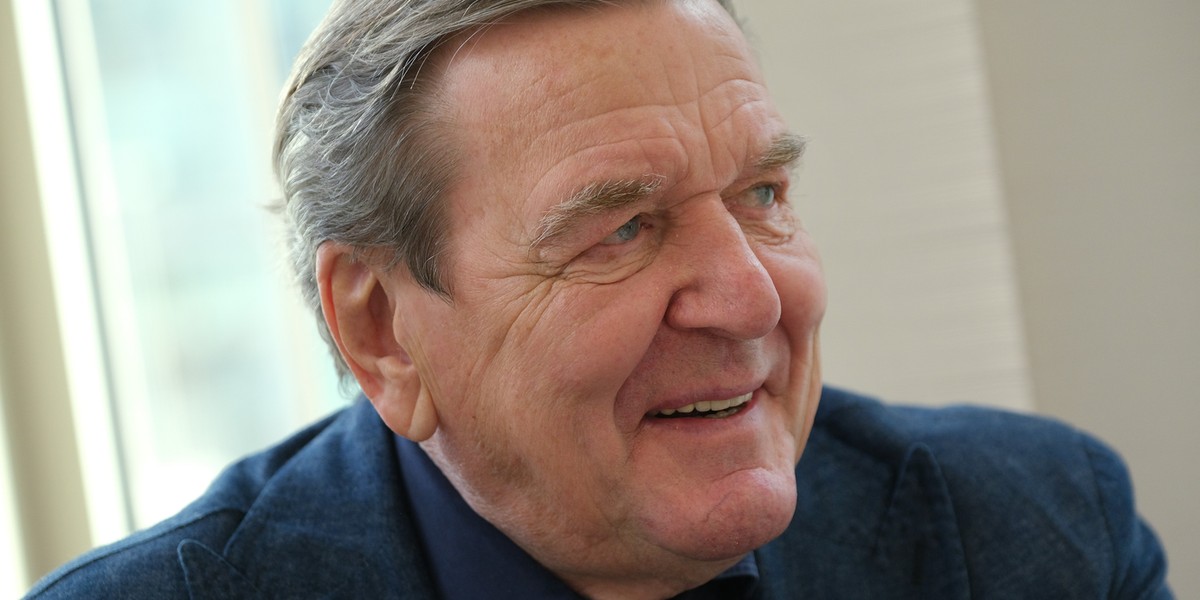 Gerhard Schroeder to wieloletni przyjaciel Putina.