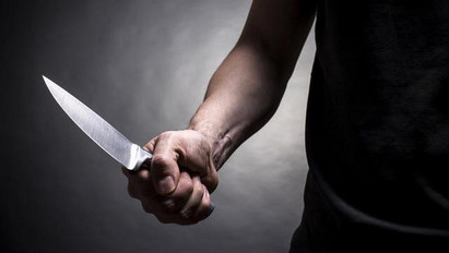 Breaking: Bács-Kiskunban egy 15 éves fiú maga hívta a zsarukat, miután megölte az apját  – Így végzett a férfival a kamasz