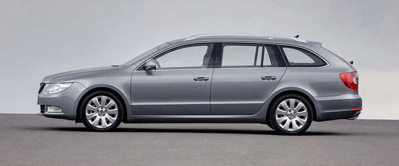 IAA Frankfurt 2009: Škoda Superb Combi w pełnej krasie (fotogaleria)