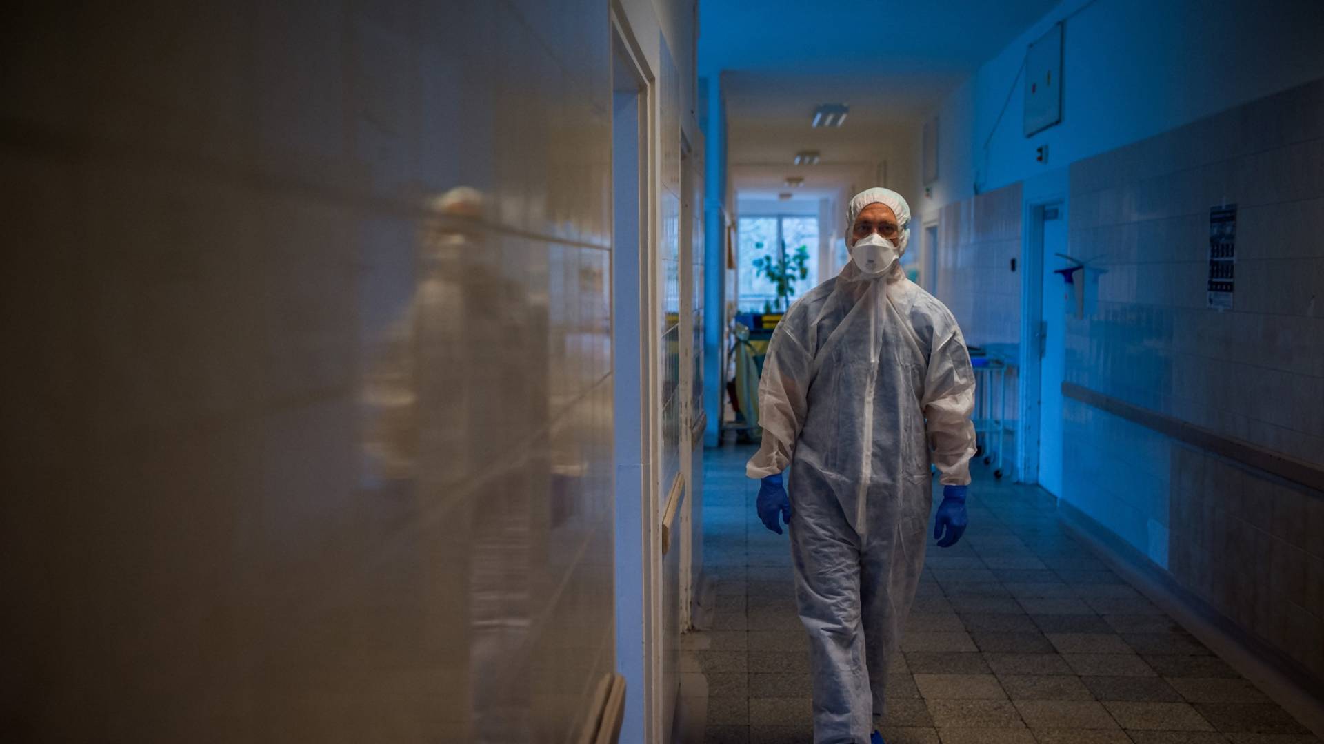 Népszava: Elkapta a koronavírust a  járványközpont egyik munkatársa