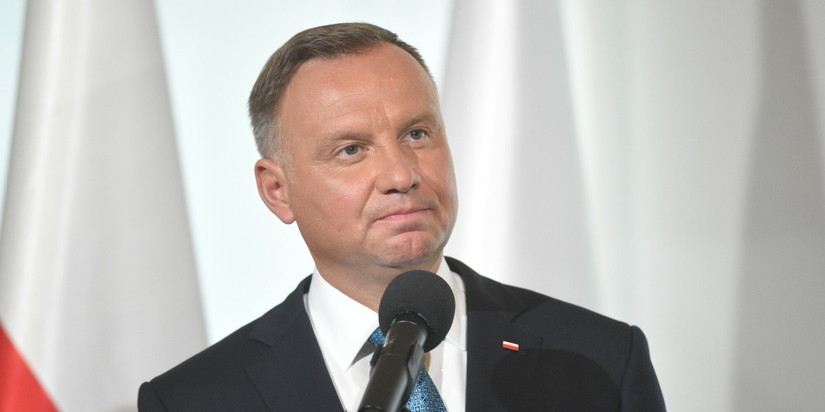 Głośna nowelizacja Kodeksu postępowania administracyjnego ostatecznie została uchwalona 11 sierpnia. Prezydent Duda mówił, że przed podpisaniem ustawy analizował "liczne kontrargumenty". 