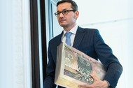 Mateusz Morawiecki pieniądze kasa podatki