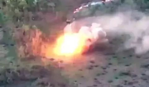 Ukraińska artyleria robi miazgę z Rosjan. Fantastyczne strzały [WIDEO]