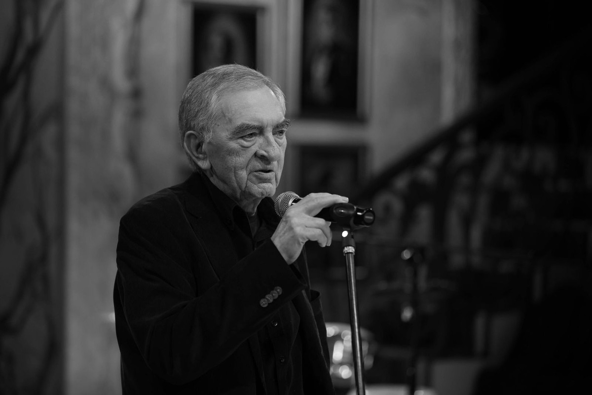 ***ZDJĘCIE ARCHIWALNE*** Na zdjęciu archiwalnym z dnia 04.10.2021 Jerzy Trela. Wybitny wybitny aktor teatralny, filmowy i telewizyjny, pedagog zmarł 15 bm. w wieku 80 lat. (amb) PAP/Łukasz Gągulski