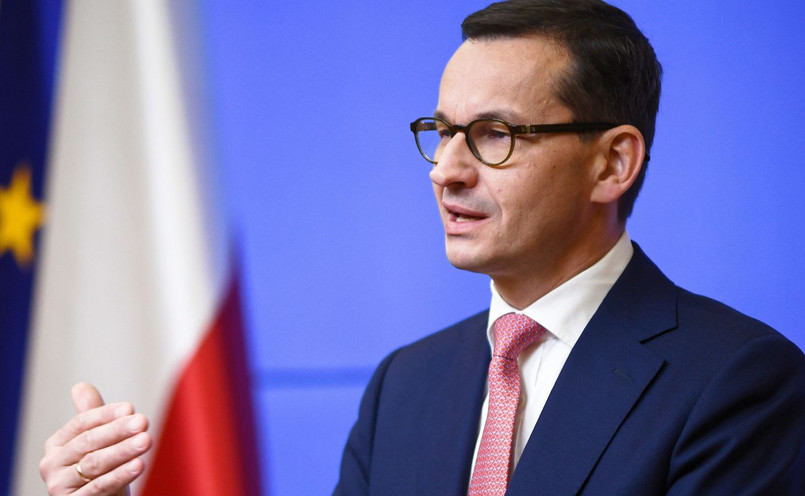 Morawiecki podkreślał, że jednym ze strategicznych celów Unii jest transformacja energetyczna, która - według niego - wymaga połączenia konkurencyjności cen z geopolitycznym realizmem.