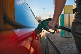 Ceny paliw. Ile będziemy płacić za litr diesla i benzyny? [PROGNOZA]
