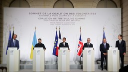 potocki: szczyt w paryżu, czyli sukces z radia erewań [felieton]