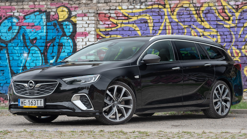 Opel Insignia Sports Tourer GSi | Test