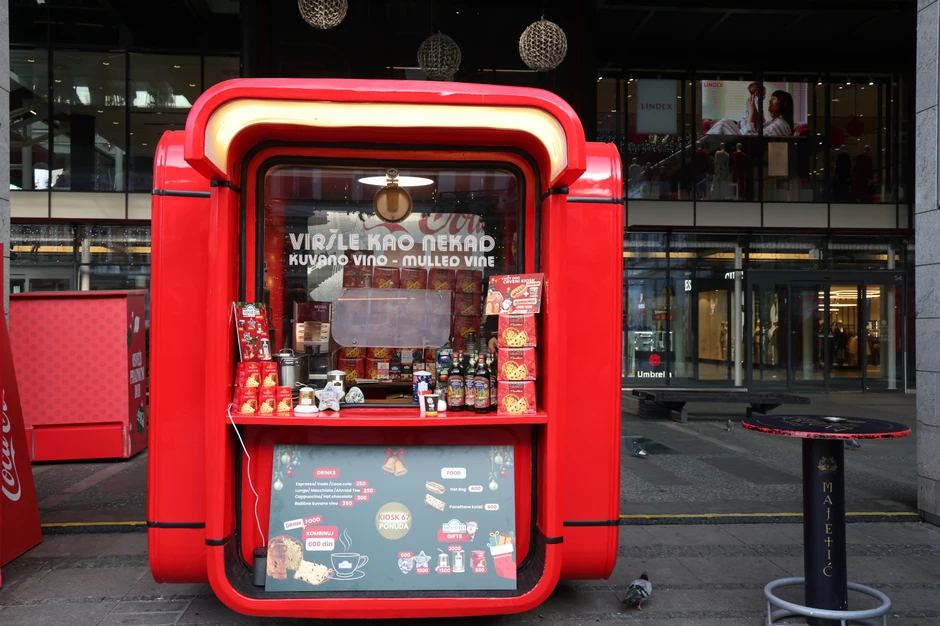 Kiosk K67 je proizvodio Imgrad iz slovenačkog Ljutomera od 1968. do 1999. godine, kada je fabrika bankrotirala