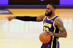 Koniec serii zwycięstw Lakers. Niespodziewana porażka Raptors