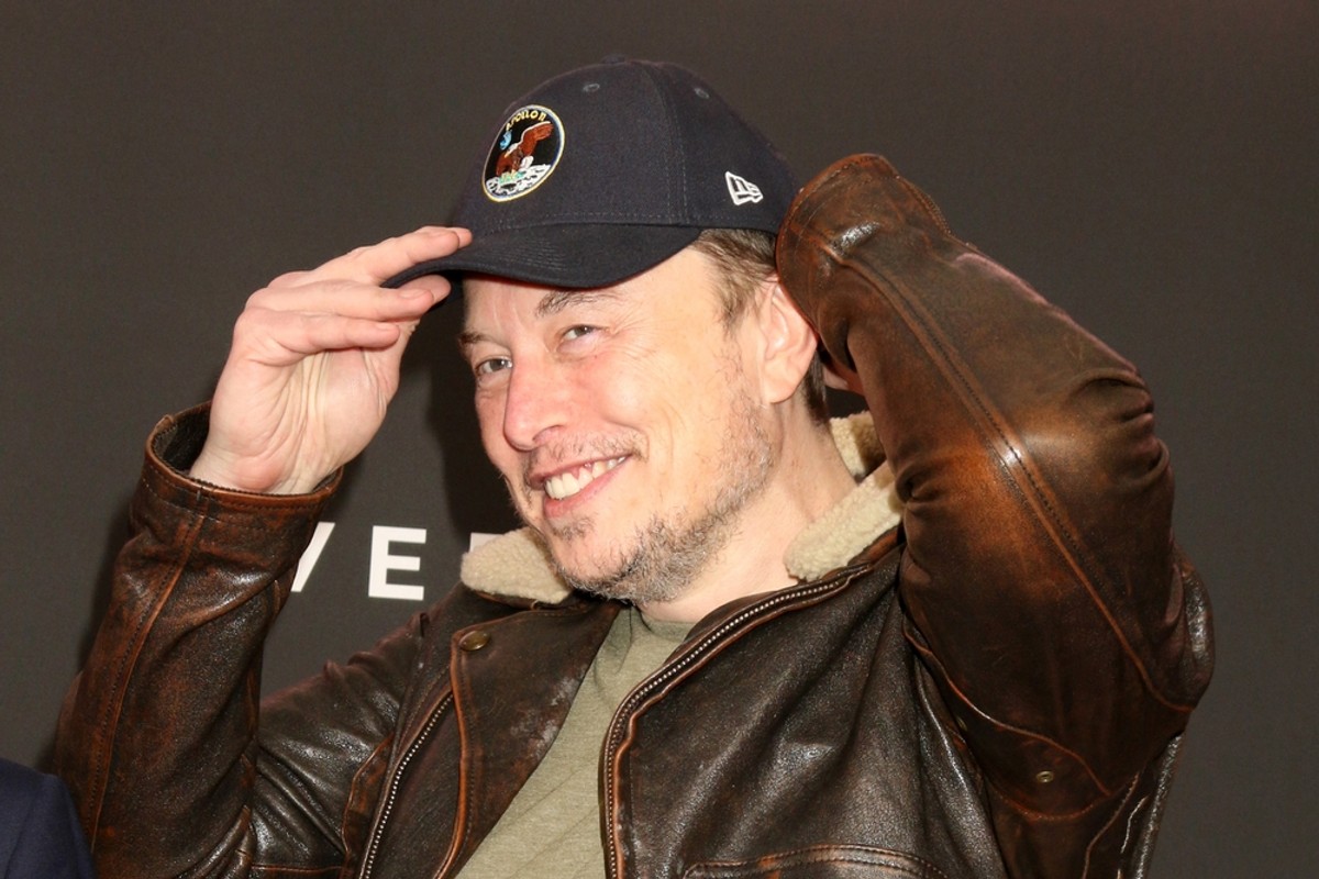 Elon Musk potajemnie rozmawia z Władimirem Putinem. Doniesienia "WSJ"