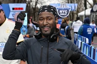 I Have Stage 4 Cancer. I’m Also Living My Broadway Dreams and Running a Half Marathon (B1)