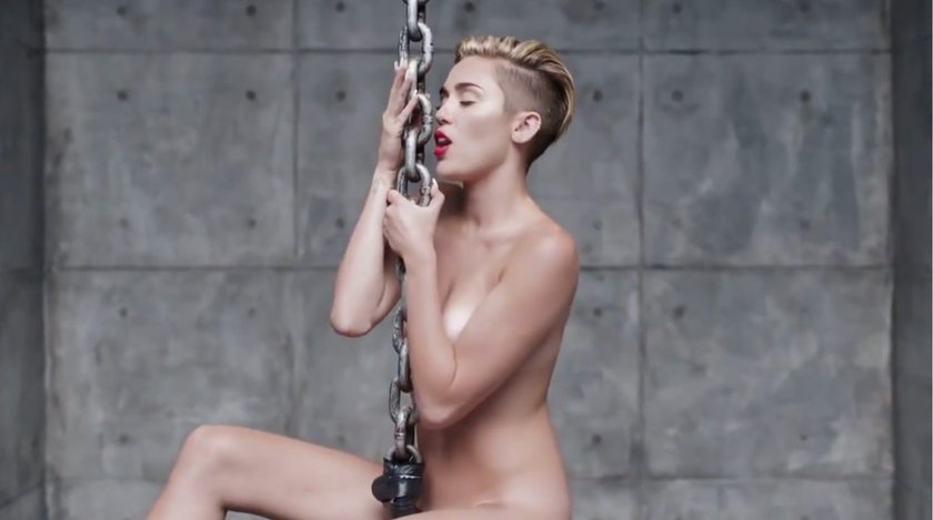 Miley Cyrus "Wrecking Ball"