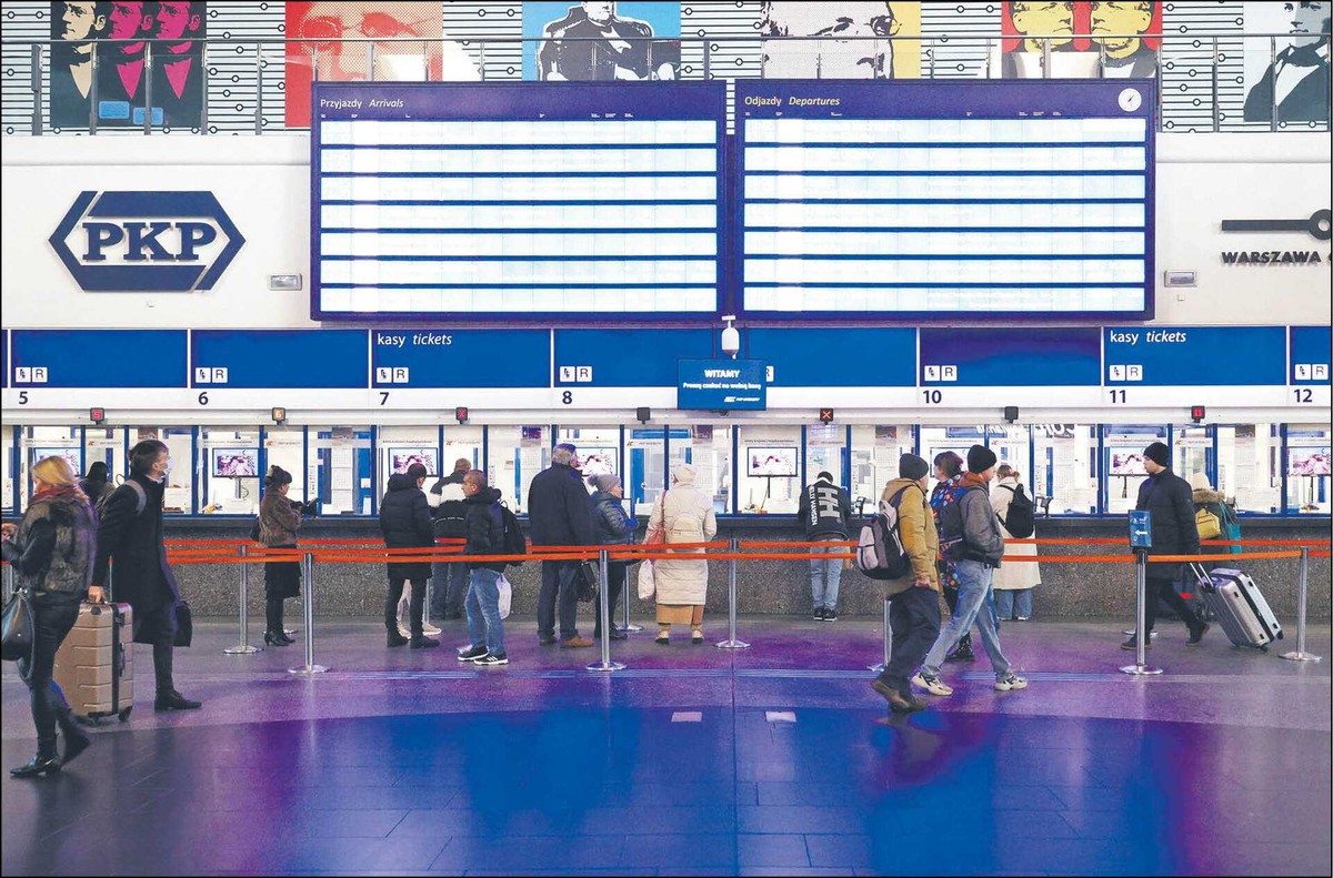 Spółka PKP Intercity podniosła ceny biletów w 2022 r. Z kolejnej podwyżki, w 2023 r., szybko się wycofano