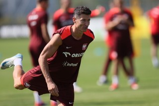 Afera dyplomowa na uczelniach. Zeznawał Robert Lewandowski