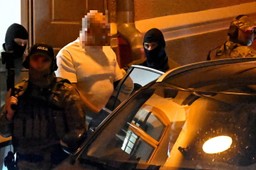 pozował do zdjęć z prezydentem nawrockim. sąd zdecydował, że wielki bu