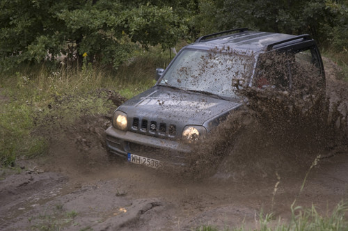 Suzuki Jimny 1.3 JLX - Duża zabawka