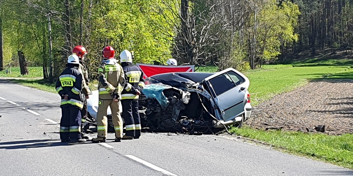 Tragedia w Łódzkiem. Nie żyje 25-latek. Jego narzeczona jest ranna...