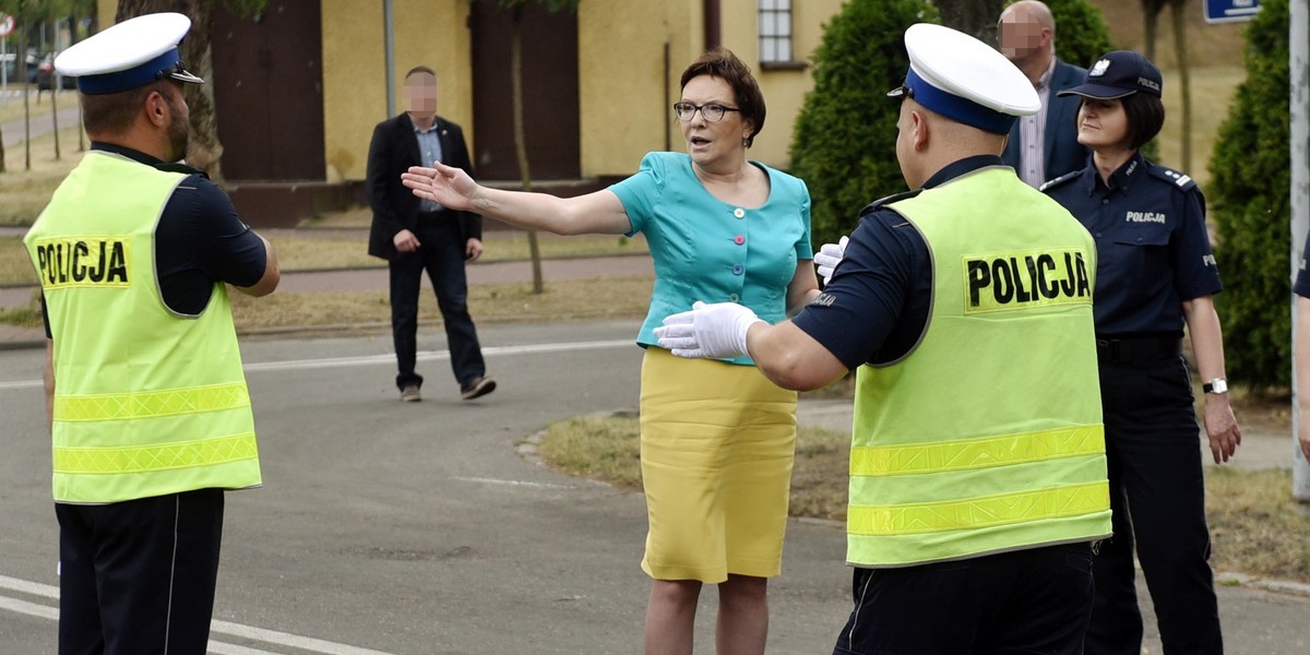 ewa kopacz legionowo policja kierowanie ruchem