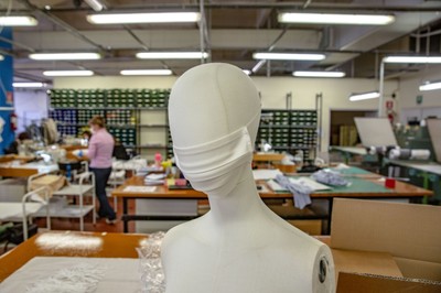 Zakażeni wariantem Delta mają 300 razy większe stężenie wirusa [BADANIE]