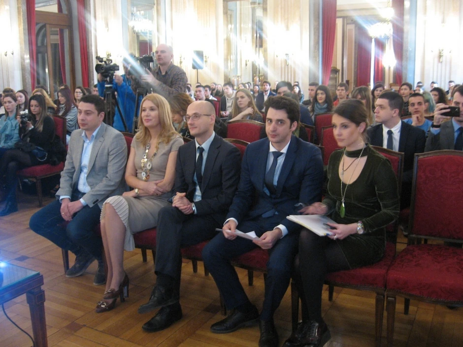 Stipendije za najbolje studente