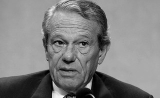 Dziwisz: Z bólem i nadzieją przyjąłem informację o śmierci Joaquín Navarro-Vallsa