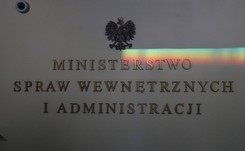 MSWiA: Stopnie alarmowe BRAVO i CHARLIE-CRP przedłużone do końca lutego