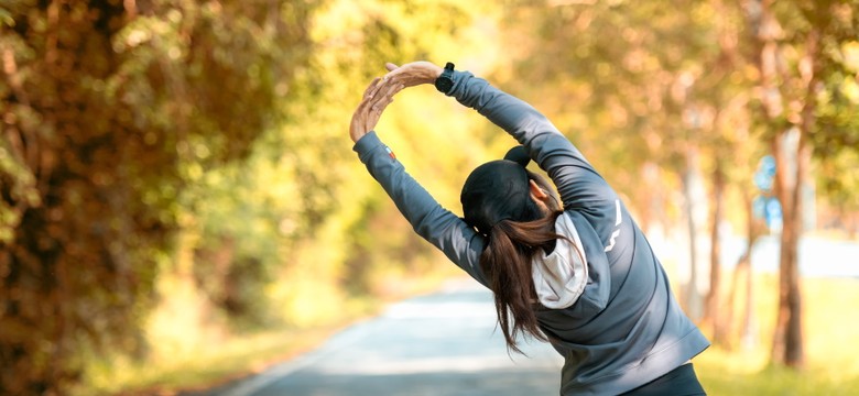 Jesienny trening na dworze? Zdrowy przy każdej pogodzie - pod jednym warunkiem!