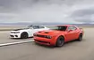 Dodge Challenger SRT Super Stock (2020) i Dodge Charger SRT Hellcat (2021)