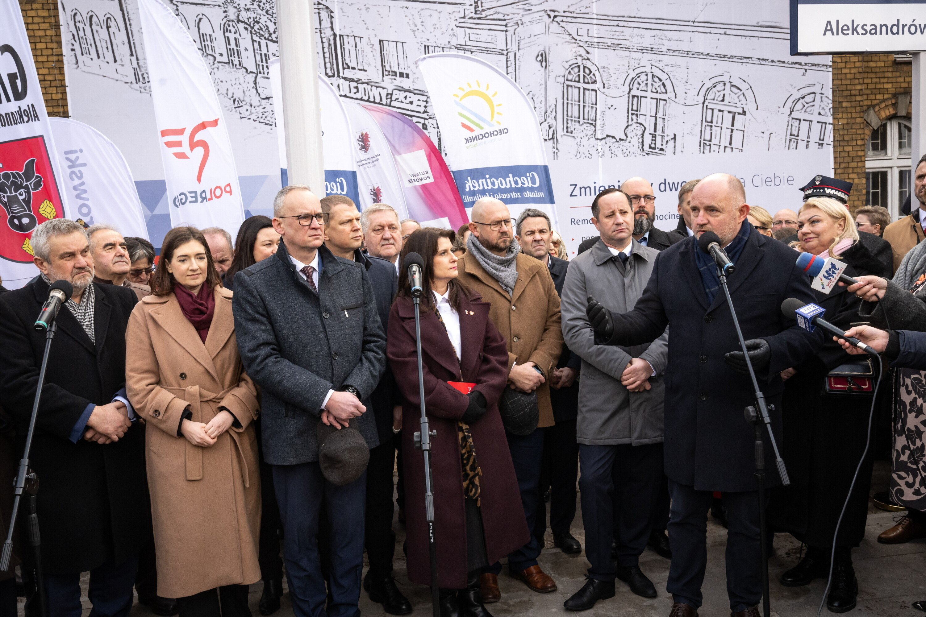 Po 14 latach przerwy: Pociągi wróciły do Ciechocinka