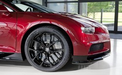 Pierwsze Bugatti Chiron już w Polsce. Kogo stać na samochód za niebotyczną kwotę?