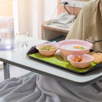 Ennyire sokat számít, hogy mivel és hogyan táplálnak egy beteg embert