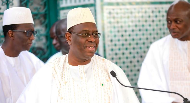 Macky Sall après la prière de Korité