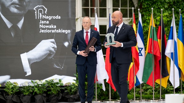 Nagrodę wręczył prezydent Jacek Sutryk