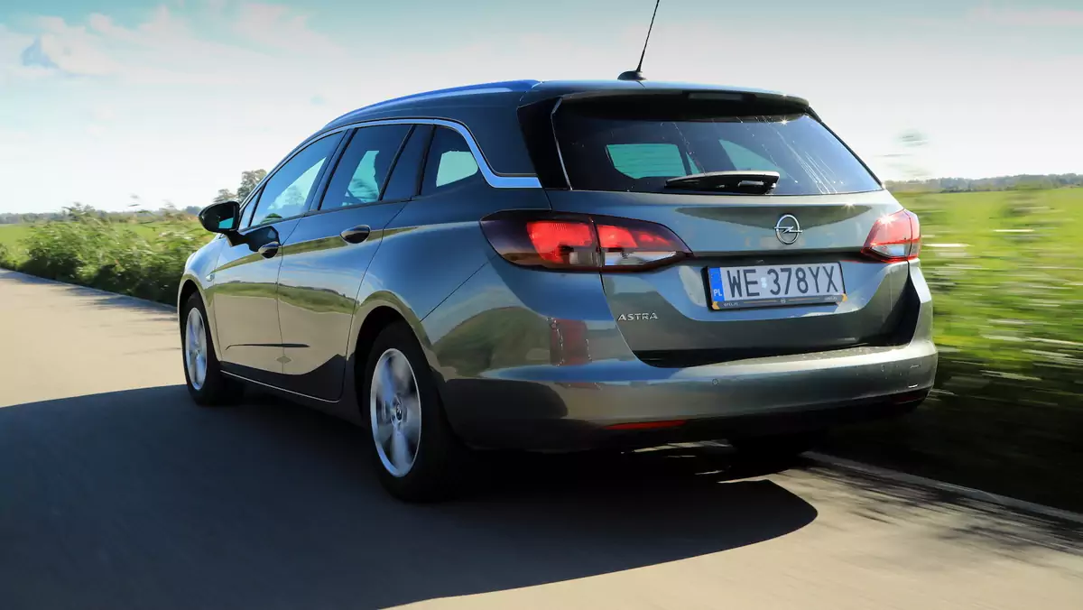 Opel Astra 1.5 D Tourer – dwie twarze małego diesla