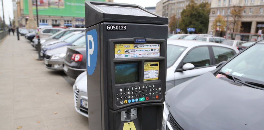 Strefa płatnego parkowania większa o Saską Kępę i Mokotów