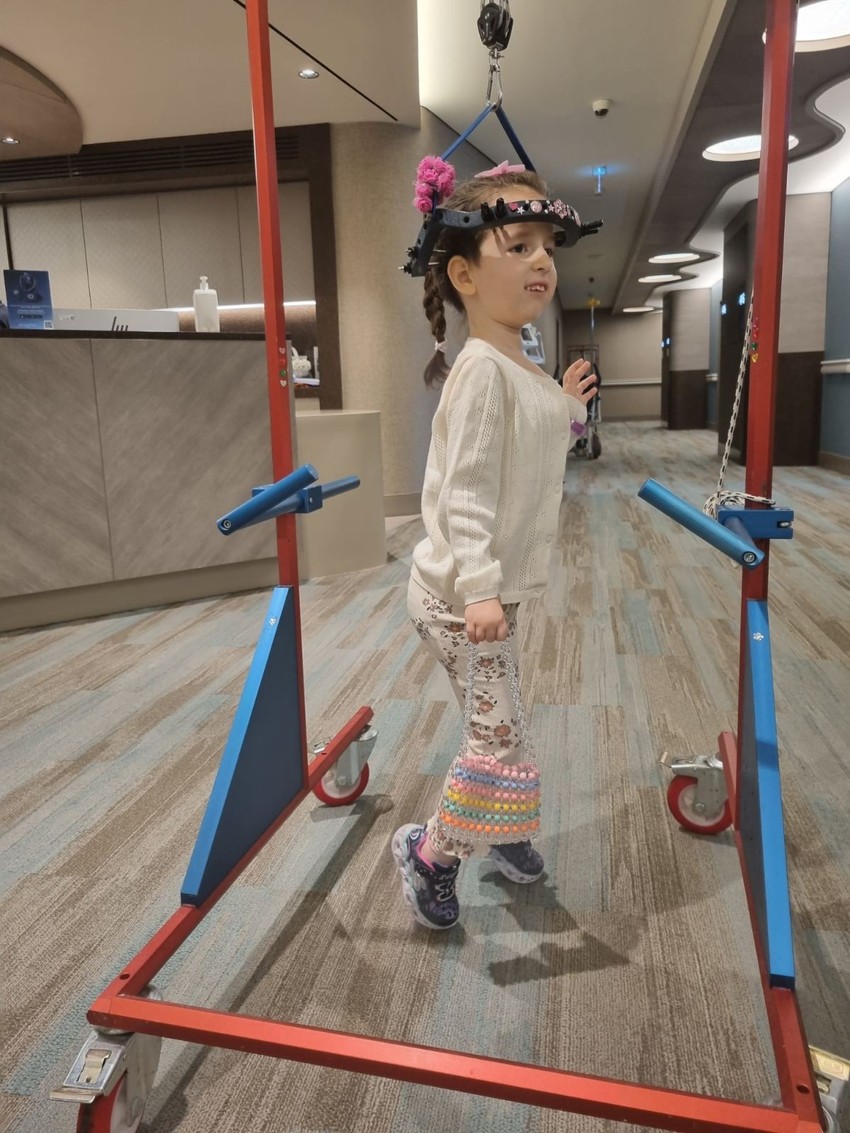 Iako na prvi pogled halo trakcija deluje strašno, Sofija je uverila roditelje da je ništa ne boli