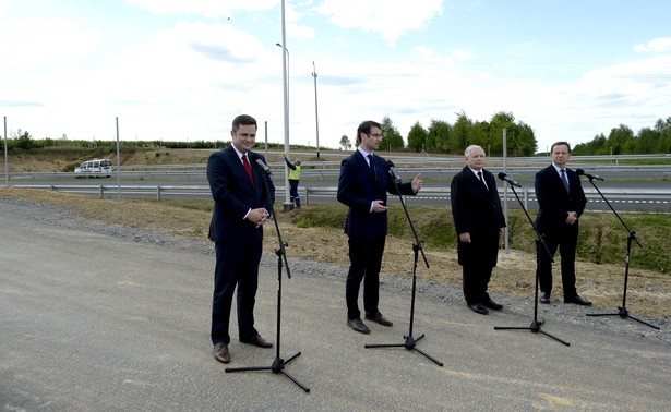 Hofman oskarża premiera: Tusk oszukał robotników