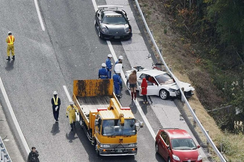 japonia, wypadek, ferrari