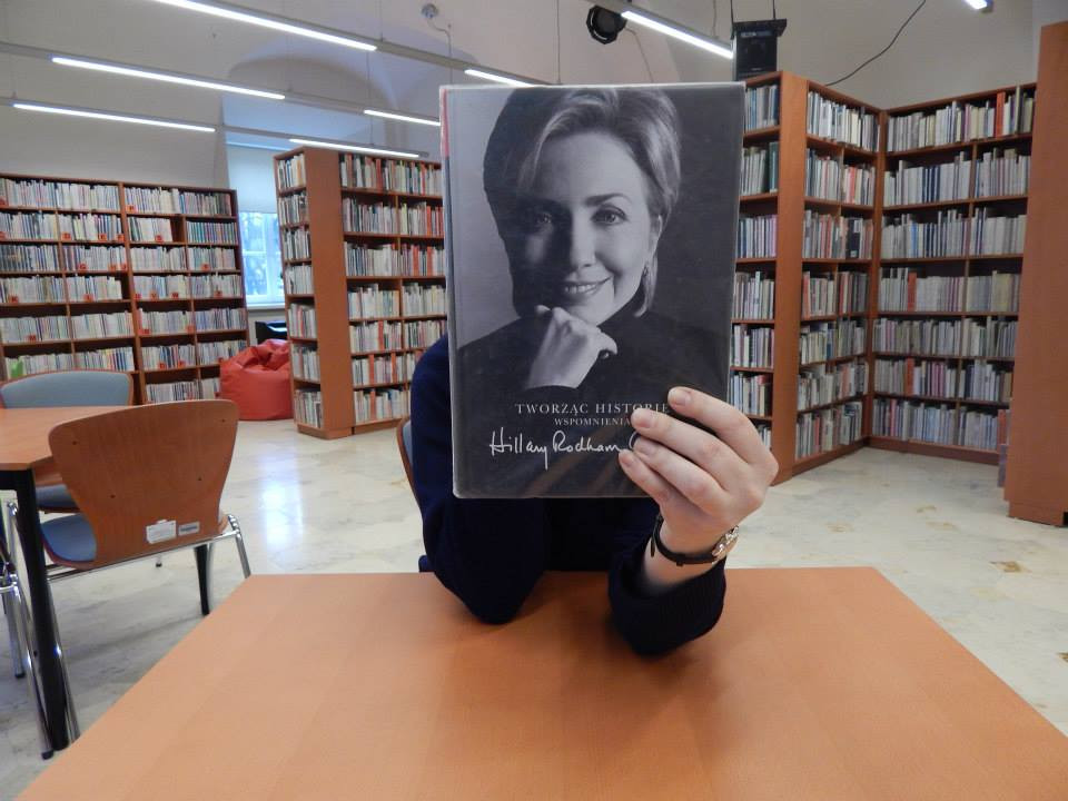 Hillary Clinton - "Tworząc historię wspomnienia"