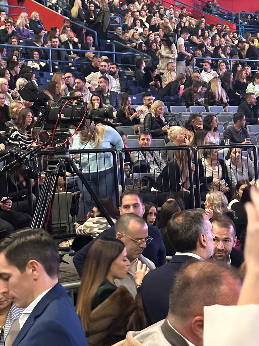 Ana Sević i Danijel na koncertu Dino Merlina