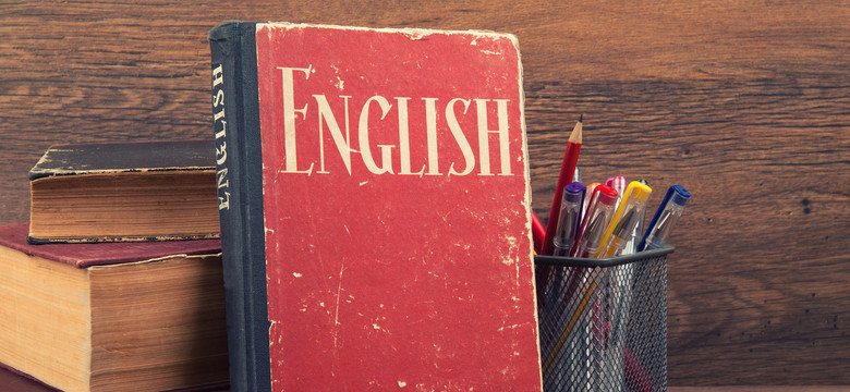 Iran zabrania nauki języka angielskiego w szkołach postawowych