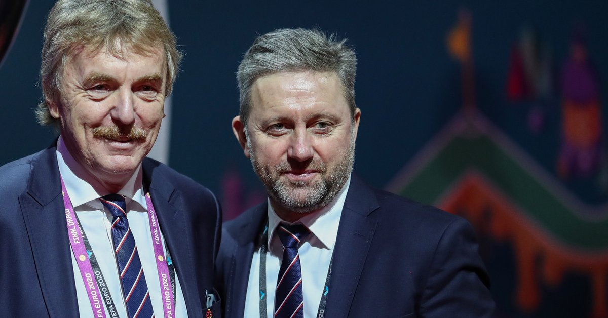 Drużyna.  Boniek poznał Brzęczka.  Podjęto decyzję o przyszłości