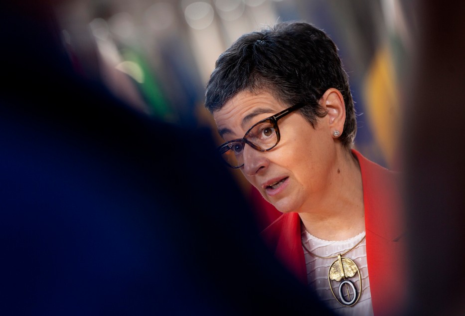 Arancha González Laya spanyol külügyminiszter szerint a jogállam érvényesülése fontosabb dolog, mint a pénz /Fotó: MTI/EPA/Pool/Virginia Mayo