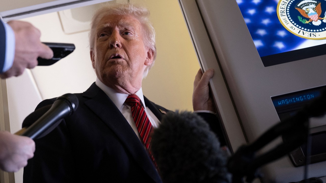 Donald Trump nie wyklucza przyjazdu do Stambułu, o ile pojawi się tam Putin. "Chciałby, żebym tam był"