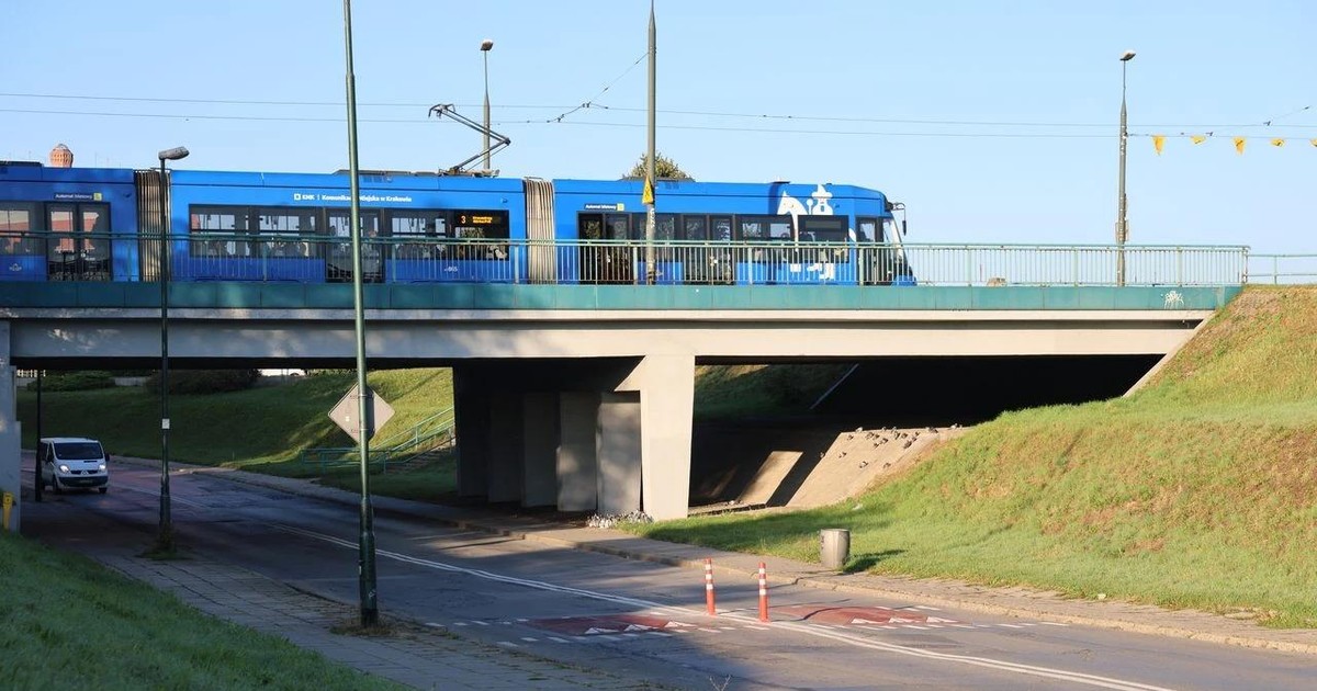 Słupki na ul. Solnej. To zabezpieczenie po tragicznym wypadku