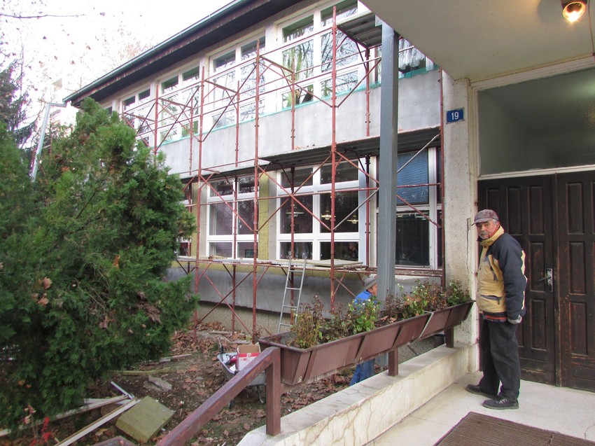 Krov škole u Gradiški zamenjen nakon protesta roditelja