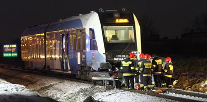 Tragedia na przejeździe kolejowym. Dwie osoby nie żyją